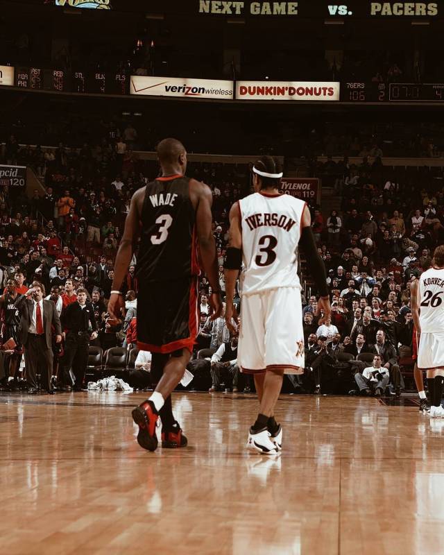 拜仁欲出售门将努贝尔，英超或成唯一出路（拜仁考虑出售门将努贝尔，英超或成其唯一下家）