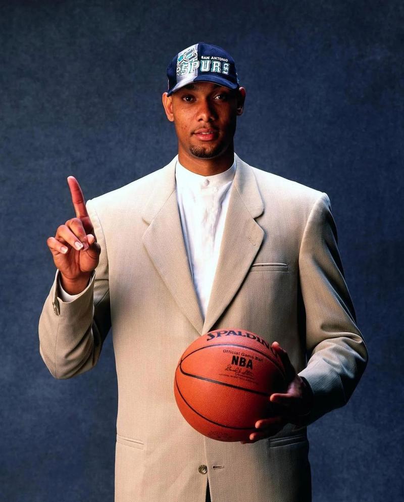 斯内德：穆帅对我而言就像父亲，贝尼特斯来国米的时机不对（斯内德：穆里尼奥对我如父，贝尼特斯接手国米时机不佳）