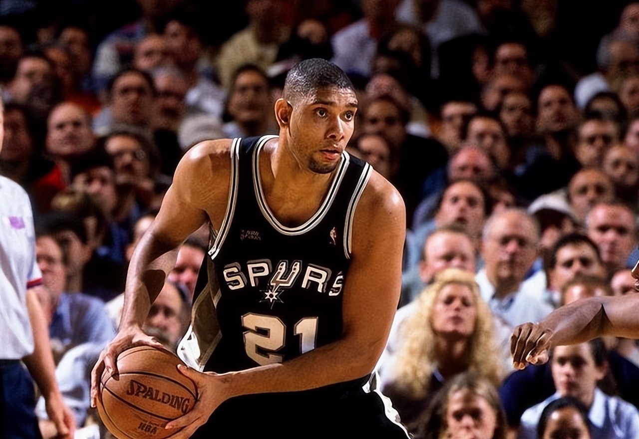 沙特联赛高层：毫无疑问萨拉赫会来，只是不确定1月还是夏窗（沙特联赛高层称萨拉赫加盟无悬念，待定是一月还是夏窗）