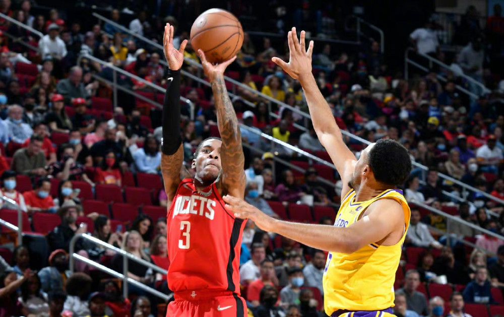 英超赛程提醒：切尔西对阵曼联,（英超焦点战预告：切尔西迎战曼联）