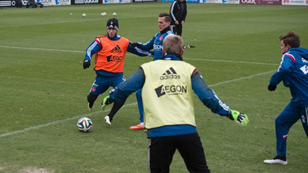 不仅如此 不仅如此